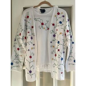 JeeVan 100% cotton embroidered floral cardigan blouse set size small